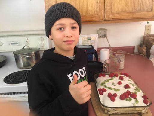 Make a healthy cake with your kid